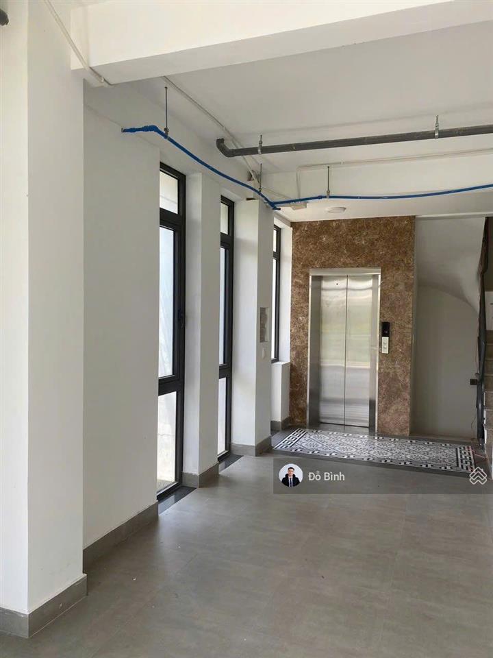 Góc 2 mt cao đức lân, quận 2  7.5x20m 4 tầng  hđt 80tr/tháng  giá ngợp 46 tỷ