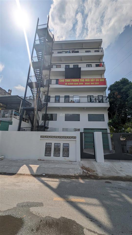 Bán tòa chdv thạnh lộc 16  dt 15x45m, nở hậu 30m, cn 754m2  hđt 290 triệu/tháng  giá bán 42 tỷ