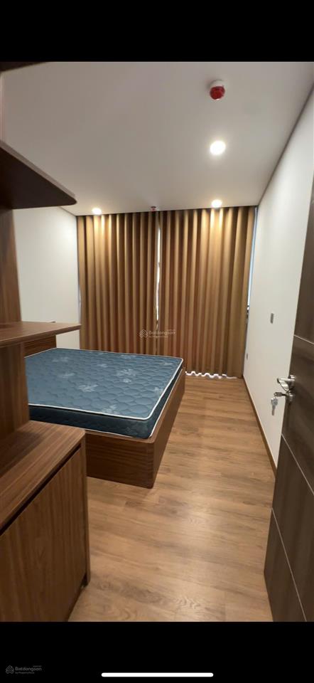 Cho thuê căn hộ đẹp tại khai sơn city căn 89m2 full đồ rời tầng cao siêu đẹp.  0985 257 ***