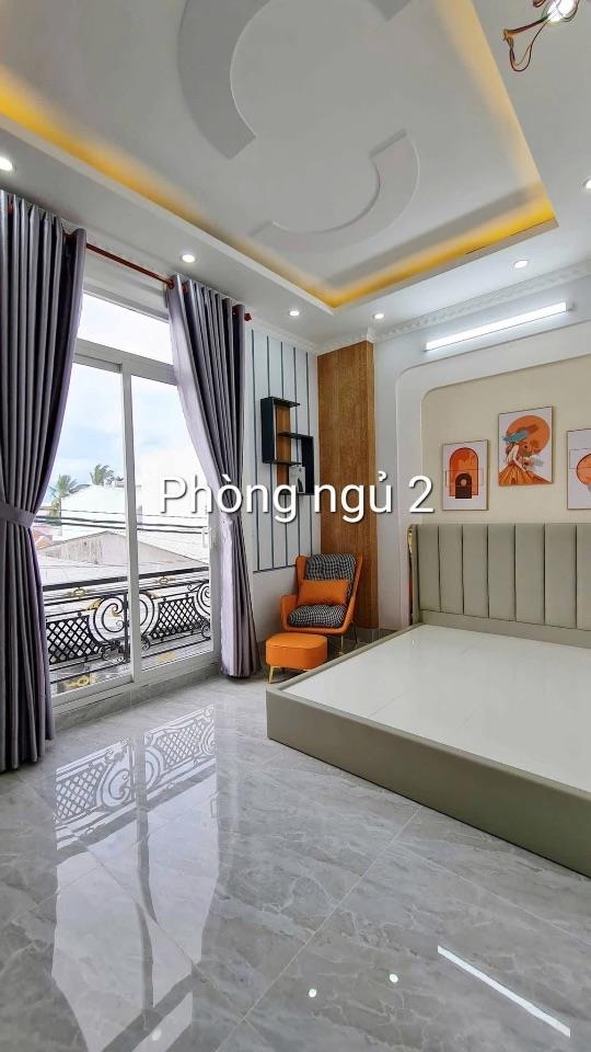 BÁN NHÀ 2Lầu đúc, MỚI ĐẸP - VỊ TRÍ ĐẸP - HOÀN CÔNG. (Trục chính Hẻm, xe 7 chổ tới nhà)