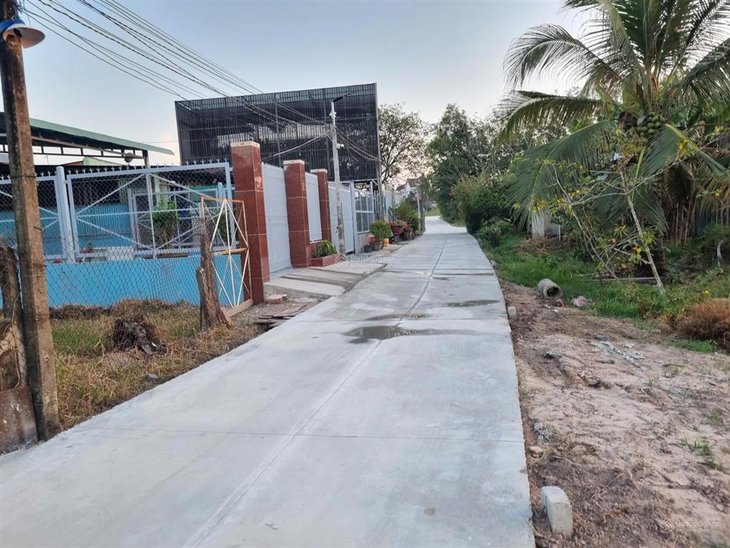 5x43 full thổ. đường bê tông. gần chợ và tiện ích. 560tr