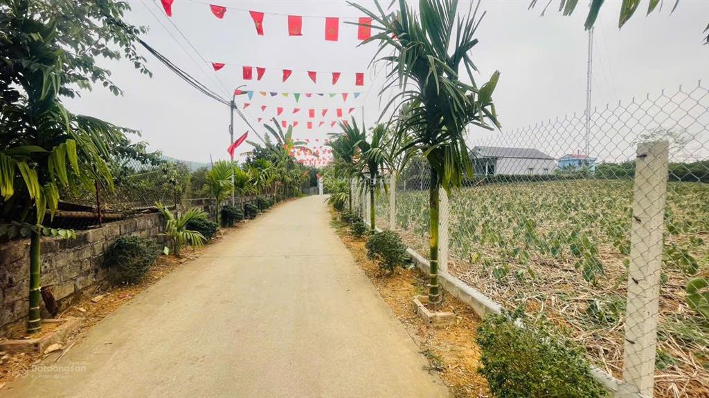 Bán đất trung tâm cao phong quỹ đất lớn, mặt tiền gần 50m, tiềm năng chia lô hoặc làm nghỉ dưỡng