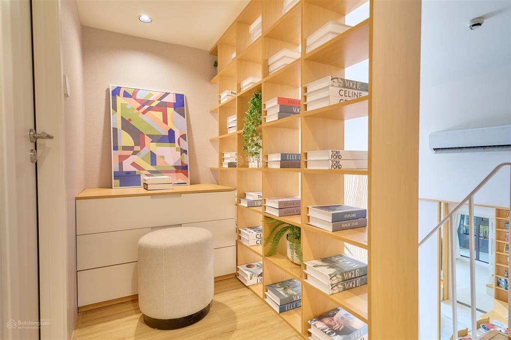 Bán cc đẹp xuất sắc tại sun urban city, 3,4 tỷ, 55,3m2, 4pn, 2wc