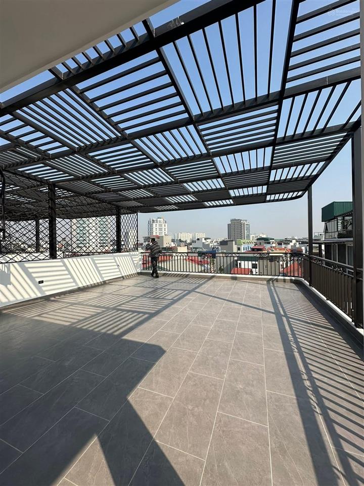 Nguyễn sơn đường ô tô tránh vỉa hè 140m2 xây bảy tầng thang máy lô góc có bể bơi + sân pickleball