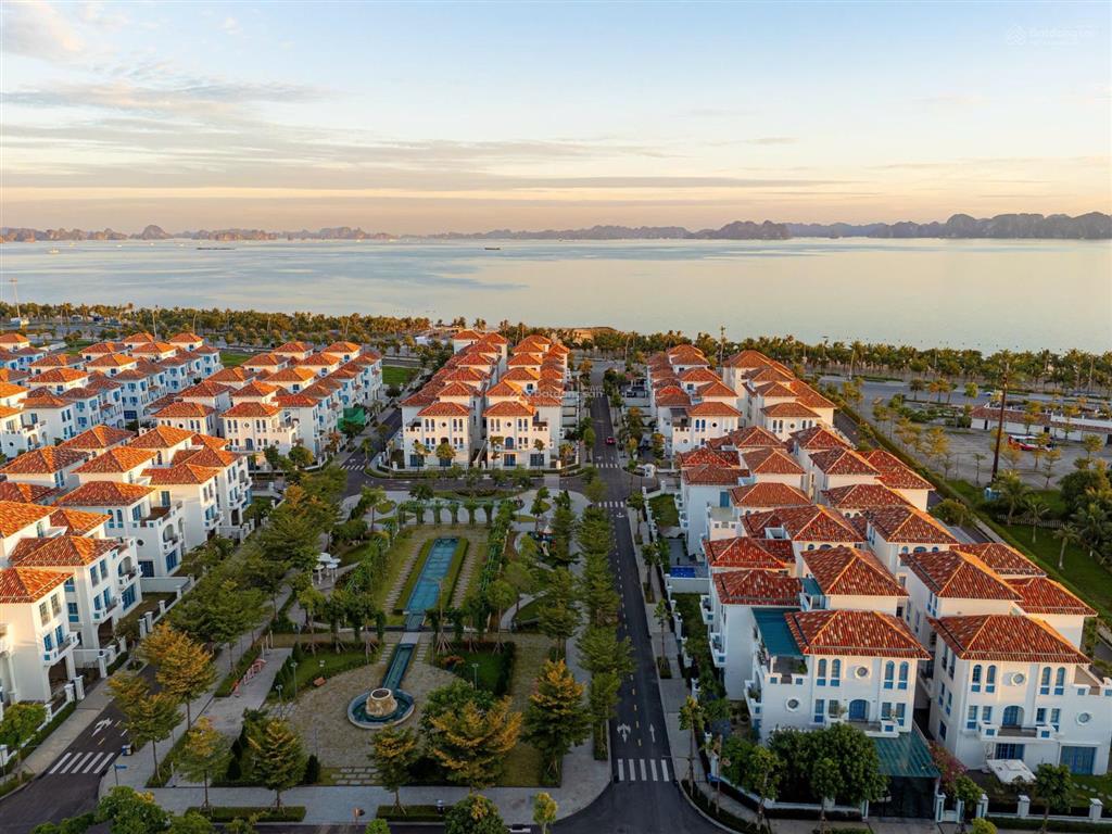 Biệt thự ven biển sun feria trung tâm bãi cháy, hạ long
