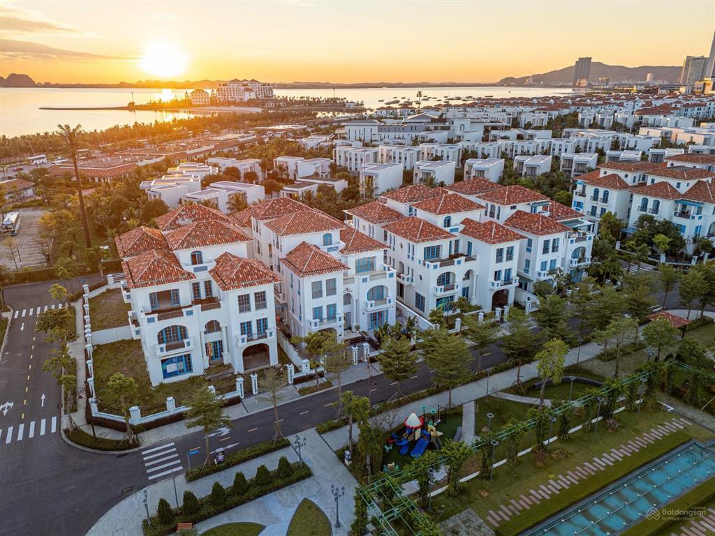 Biệt thự ven biển sun feria trung tâm bãi cháy, hạ long