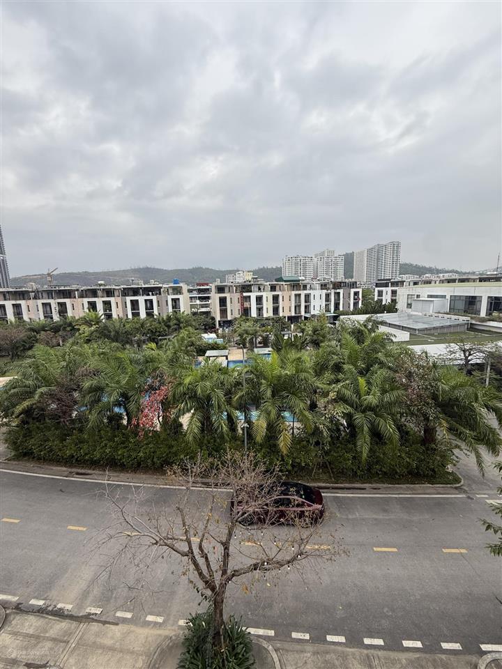 Cần bán nhà liền kề lotus residence  hùng thắng, tp hạ long