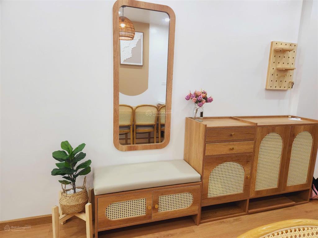 Chủ cần tiền gửi bán căn 3 phòng ngủ view chính biển tại newlife, full nội thất như hình