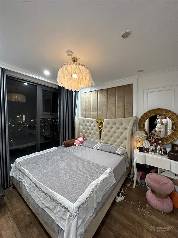 Cần tiền thanh khoản gấp căn hộ 2 phòng ngủ view biển đông nam đang có dòng tiền ổn định