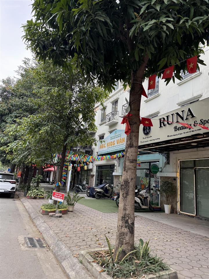 Chỉ 11 tỷ  mặt phố lý thường kiệt  hà đông  kinh doanh  40m  vị trí trung tâm
