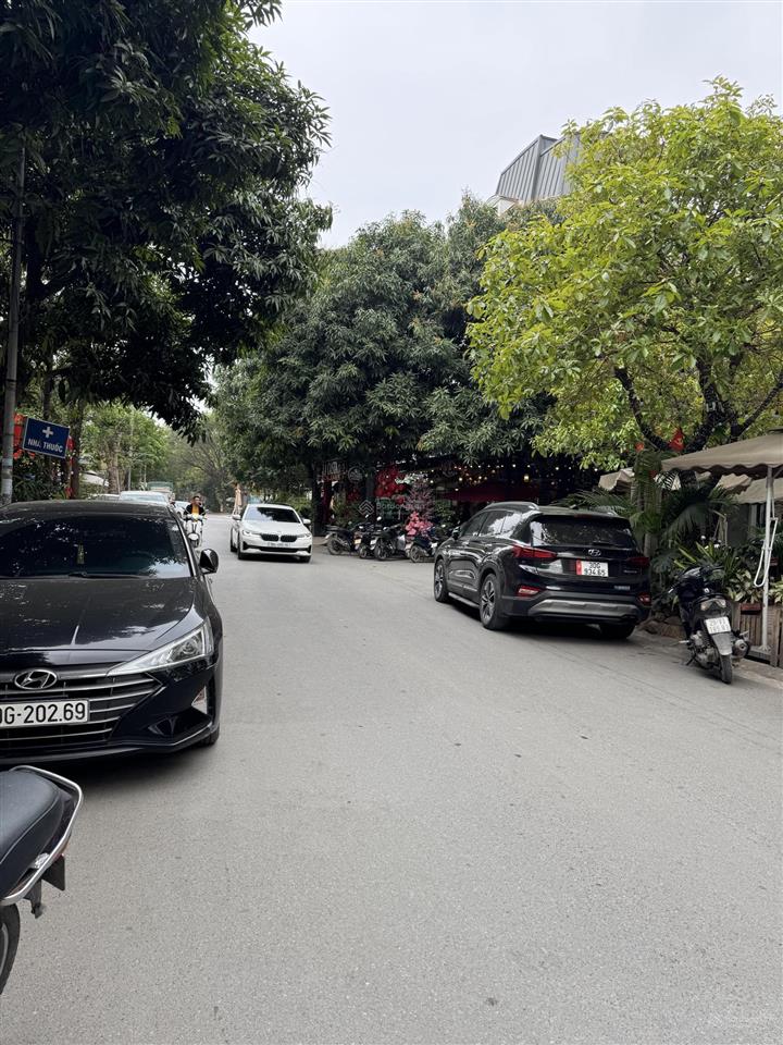 Chỉ 11 tỷ  mặt phố lý thường kiệt  hà đông  kinh doanh  40m  vị trí trung tâm