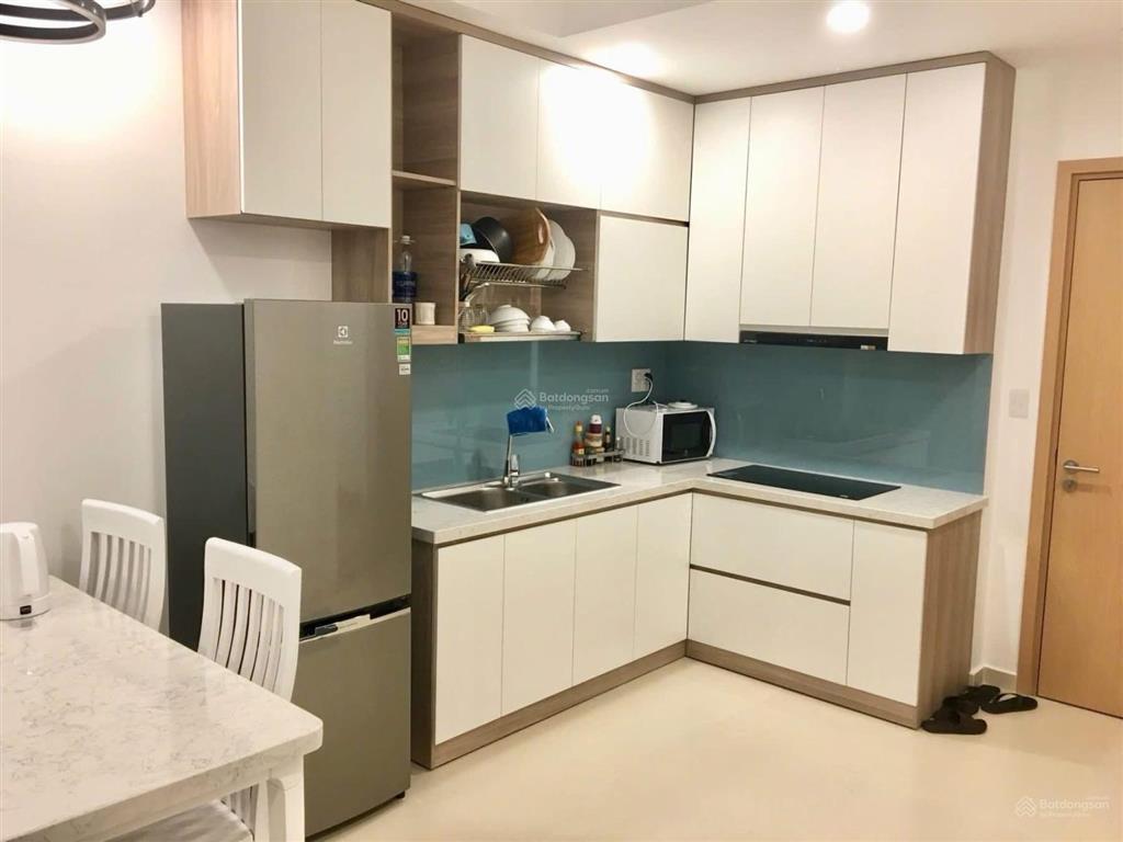 Chính chủ cần bán gấp cc hoa sen q11, 2pn 2wc, 60m2, (nữ giảm 20tr)