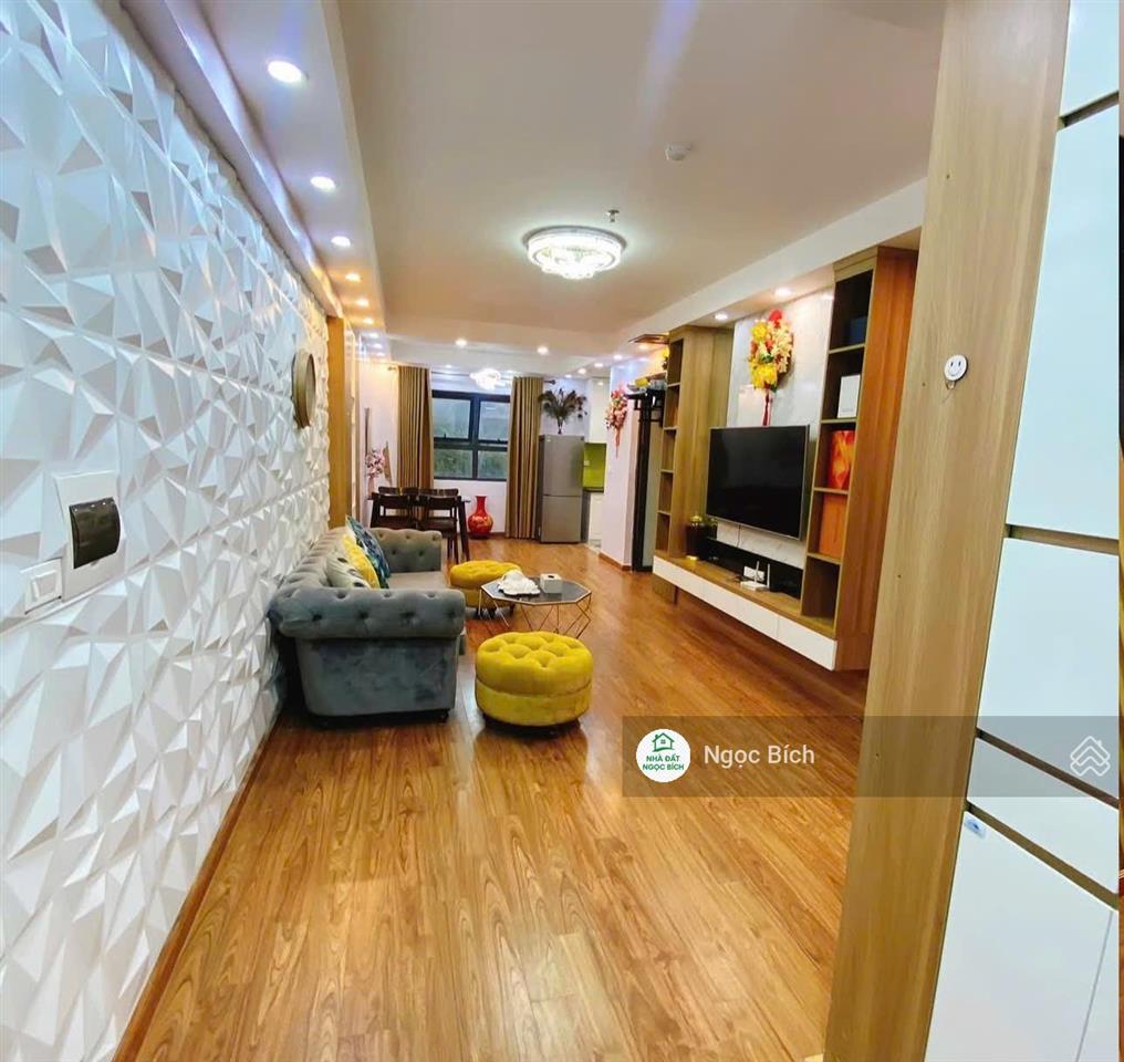 Sổ sẵn cc sao mai quận 5, 80m2 giá 1y860