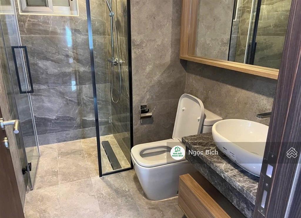 Cc vạn đô q4 nội thất đầy đủ,68m2 giá 1ty750