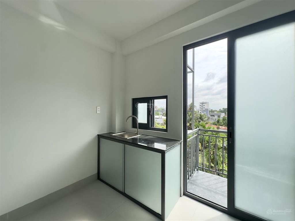 Cho thuê nhà trọ tại 398 vườn lài, 5,5 triệu, 40m², full nội thất cực chất!