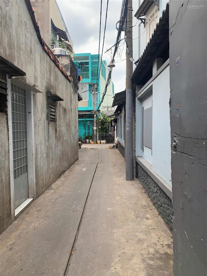 Bán nhà hẻm phạm văn bạch, phường tân sơn  3 tầng  gần nhà ga t3 tân sơn nhất  giá nhỉnh 6 tỷ