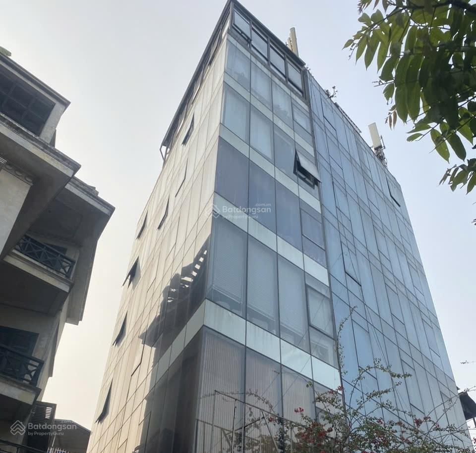 Một siêu phẩm mặt phố  lô góc  view công viên và hồ 7 mẫu  7 tầng, thang máy