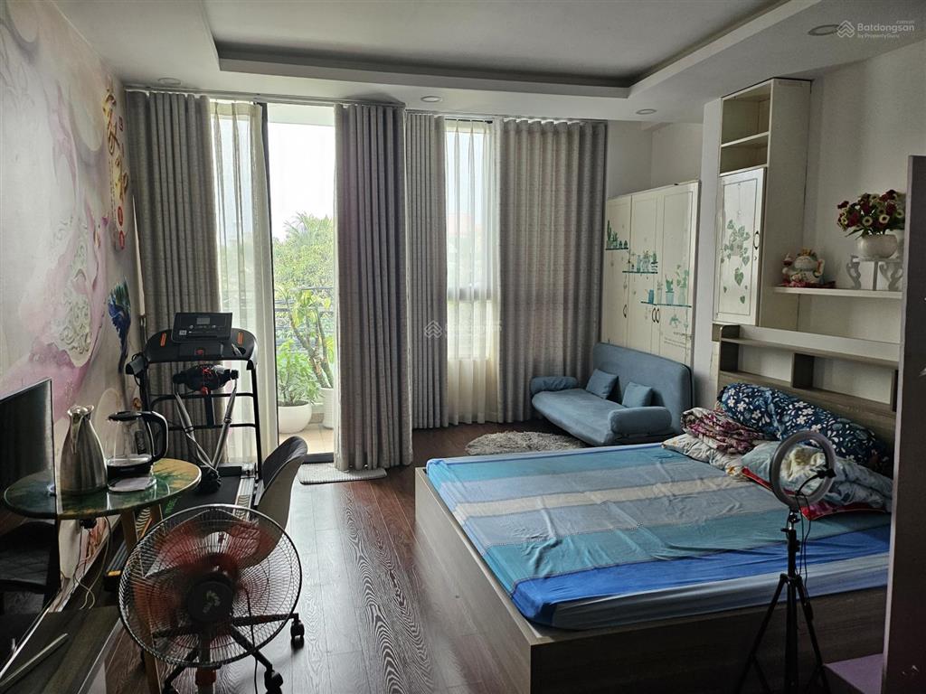 Chính chủ bán (miễn mg/qc), nhà mặt tiền đối diện pickleball, dòng tiền sẵn, thích hợp kinh doanh.