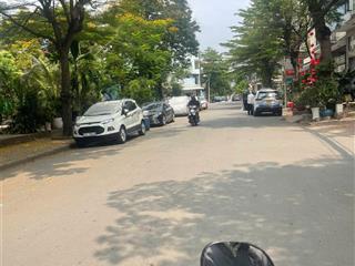 Bán đất khu khu nam long phú thuận giá tốt