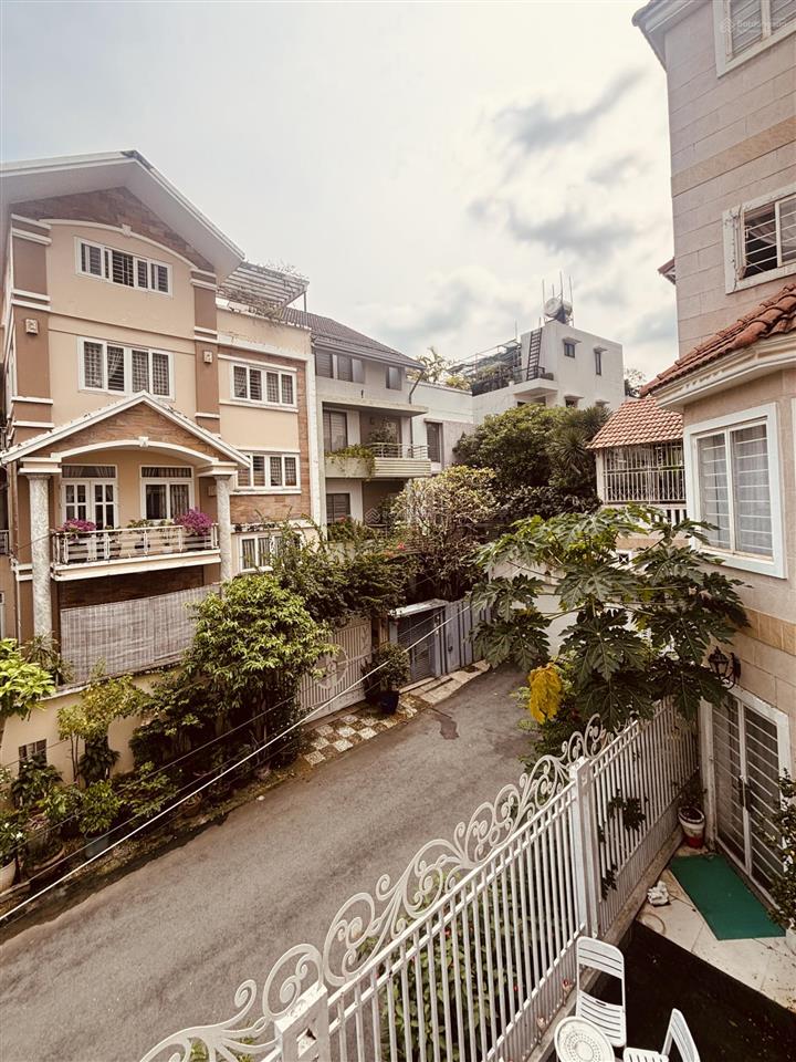 Sản phẩm kín giao dịch nhanh. biệt thự căn góc compound trần não, p. an khánh. dt 260m2