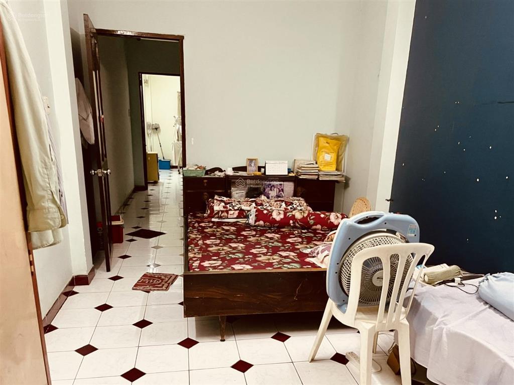 Mặt tiền đường huỳnh mẫn đạt q. 5, sở hữu bề ngang dễ kinh doanh 5.5m, giá 11.9tỷ, cắt lỗ bán nhanh