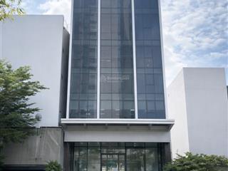 Tòa nhà văn phòng mặt tiền đường tạ hiện  hầm,7 tầng với 1.400m2 sàn  dòng tiền 180tr/tháng.