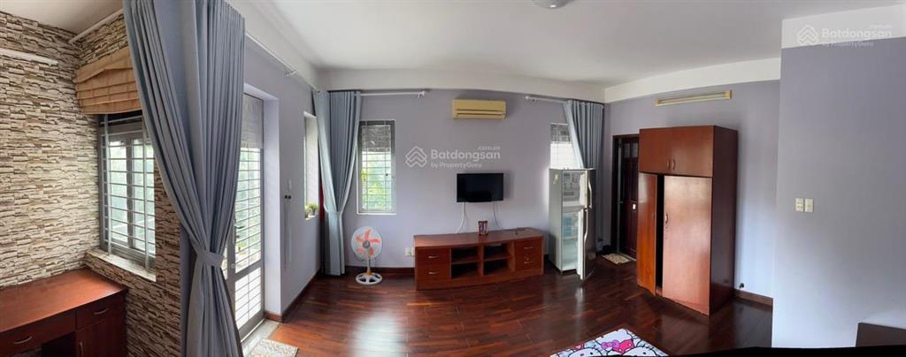 Nhà hẻm xe hơi, 2 mặt tiền trước và sau đừơng trần hưng đạo, q1. 53m2,6pn có sẵn dòng tiền 22tr.