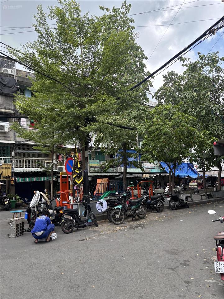 Bán căn hộ tầng trệt kinh doanh chung cư nguyễn thiện thuật, p.1, quận 3 36m2. giá 3.6 tỷ.