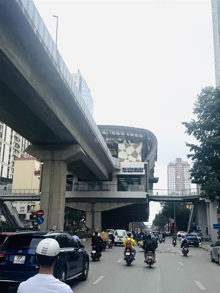 Bán nhà trần phú hà đông thông sang hồ văn quán, 5 tầng thang máy, vị trí đẹp, kinh doanh, ô tô