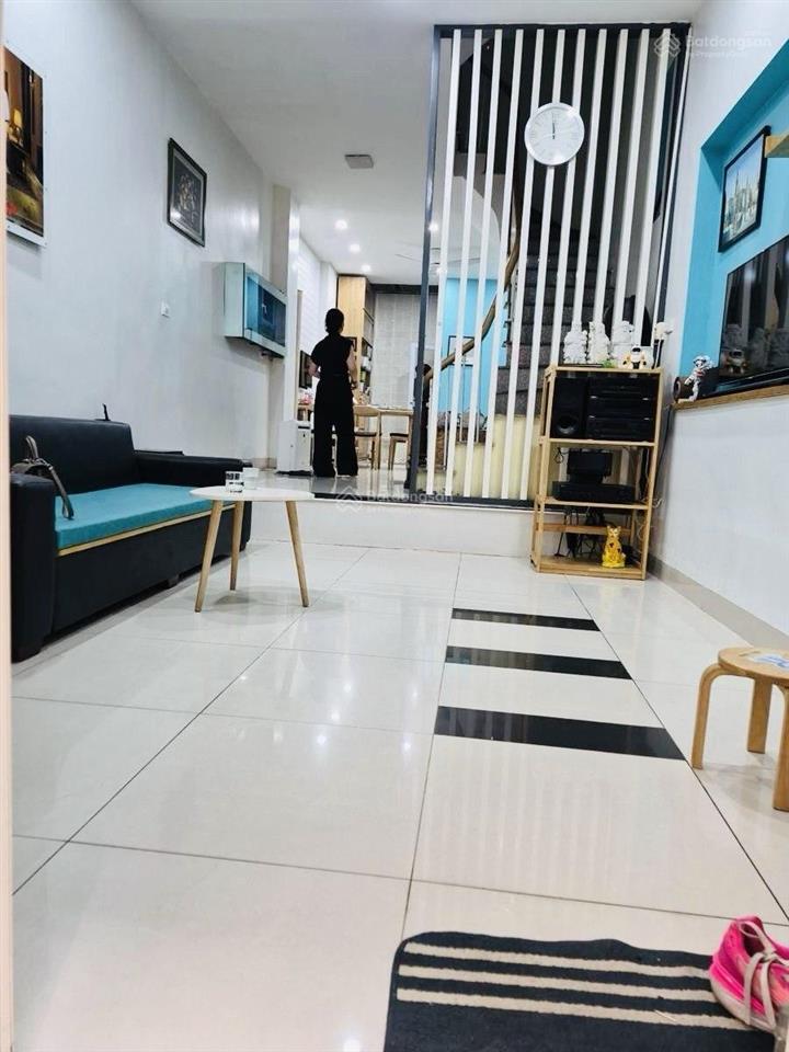 Gia đình chuyển về gần trường con bán nhà văn quán, 50m2 x 4 tầng xây tâm huyết, ô tô, kinh doanh
