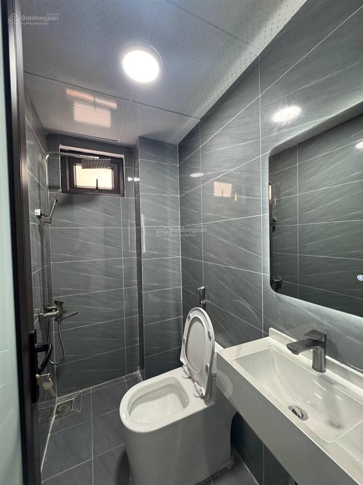Bán căn góc văn quán hà đông, ô tô đỗ cửa, view trường học 35m² 5 tầng nhà mới full nội thất