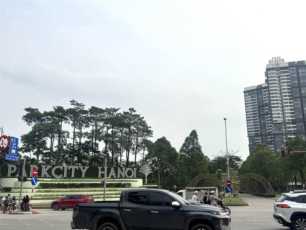 Hiếm! phân lô liền kề, gần ga văn khê, đối diện park city, 45m² nhà 5 tầng tài chính nhỉnh 14 tỷ