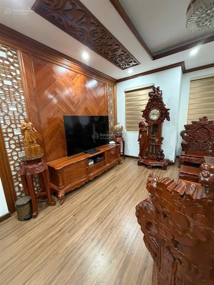 Bán nhà văn phú hà đông, 63m2 mặt tiền 5m, 5 tầng + tum thiết kế hiện đại, giá 15,5 tỷ