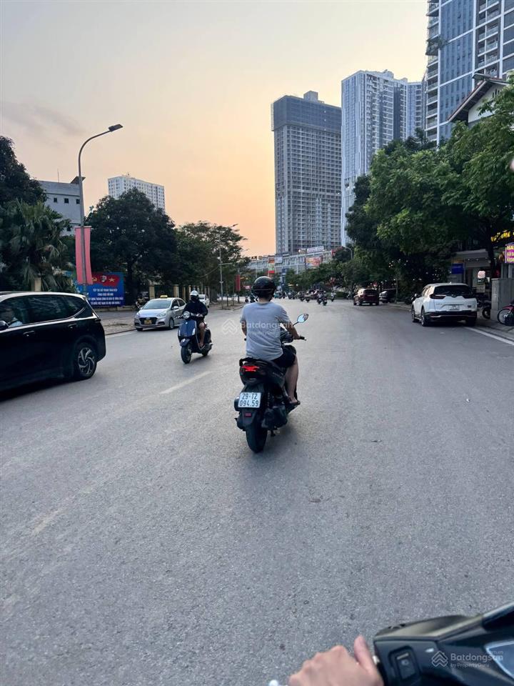 Hàng hiếm mỗ lao hà đông! ô tô tránh đỗ, gần trường học, chung cư, giá tốt