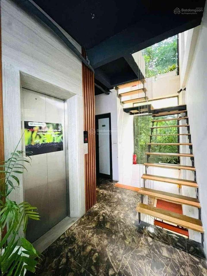 Cần bán gấp nhà kiến hưng hà đông, 58m2 nhà 5 tầng thang máy, đường phân lô ô tô tránh, giá 12,8 tỷ