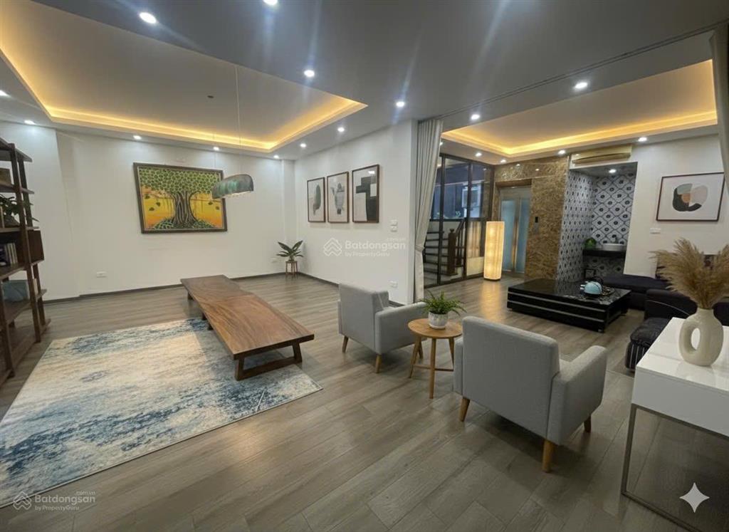 Hơn 21 tỷ sở hữu luxury kiến hưng 75m2, mt 7m thang máy