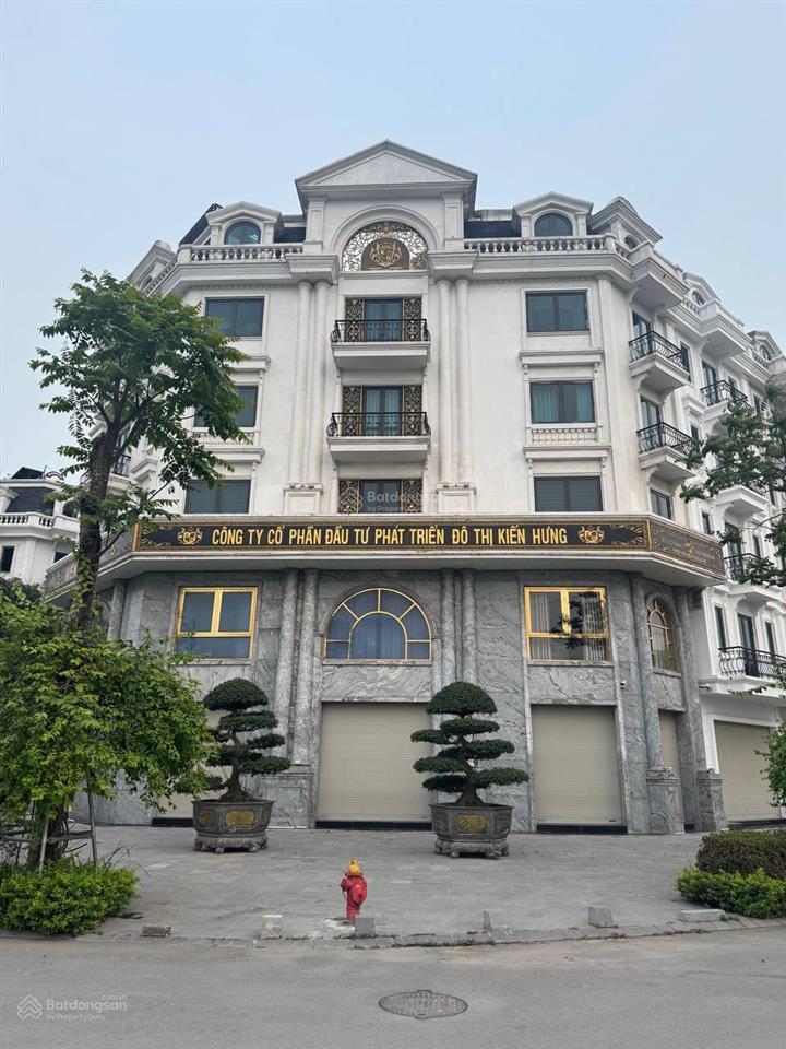 Hơn 21 tỷ sở hữu luxury kiến hưng 75m2, mt 7m thang máy