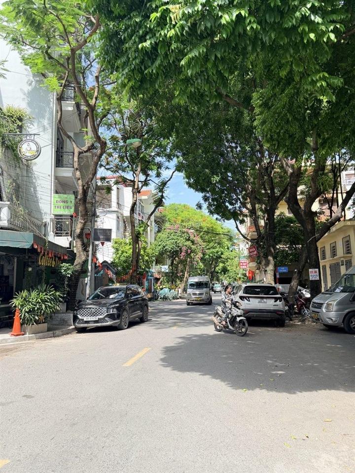Chính chủ bán căn góc him lam vạn phúc hà đông, 55m2 mặt tiền rộng, đường 24m vỉa hè 2 bên