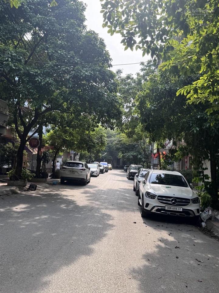 Chính chủ cần bán nhanh trong tháng giá tốt khu vực, không lỗi, không quy hoạch