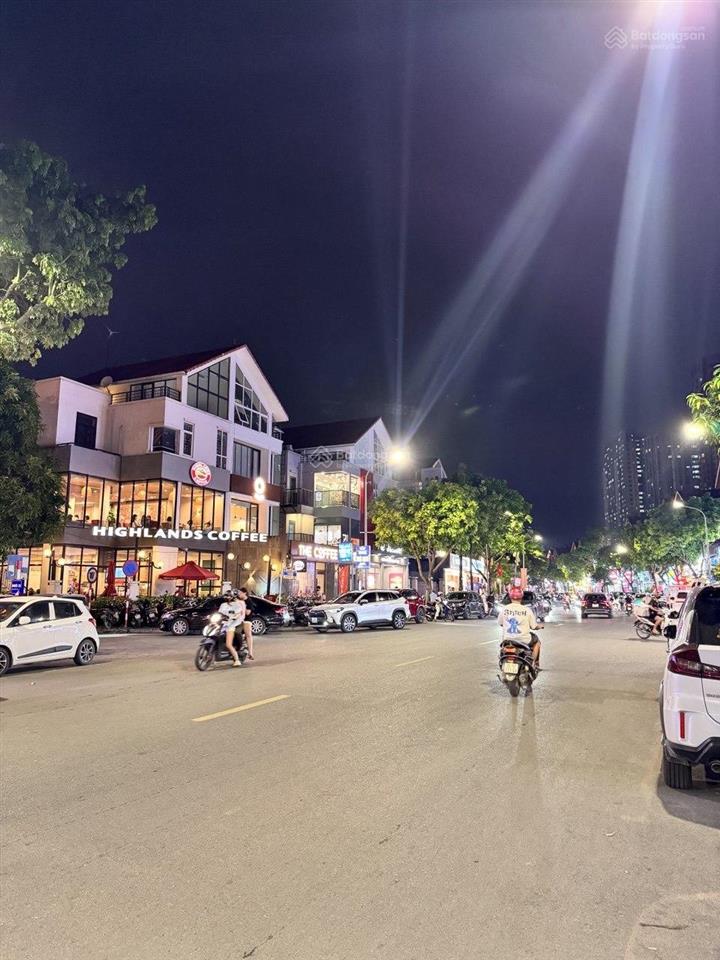 Vị trí đẹp, giá tốt phố ẩm thực nguyễn văn lộc, hiện tại chưa có căn thứ 2 tốt hơn