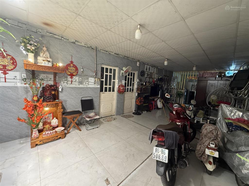 Bán gấp nhà riêng 63/41 tam bình, 2,5 tỷ, 78,75 m2, 3pn, 3wc, hướng tây