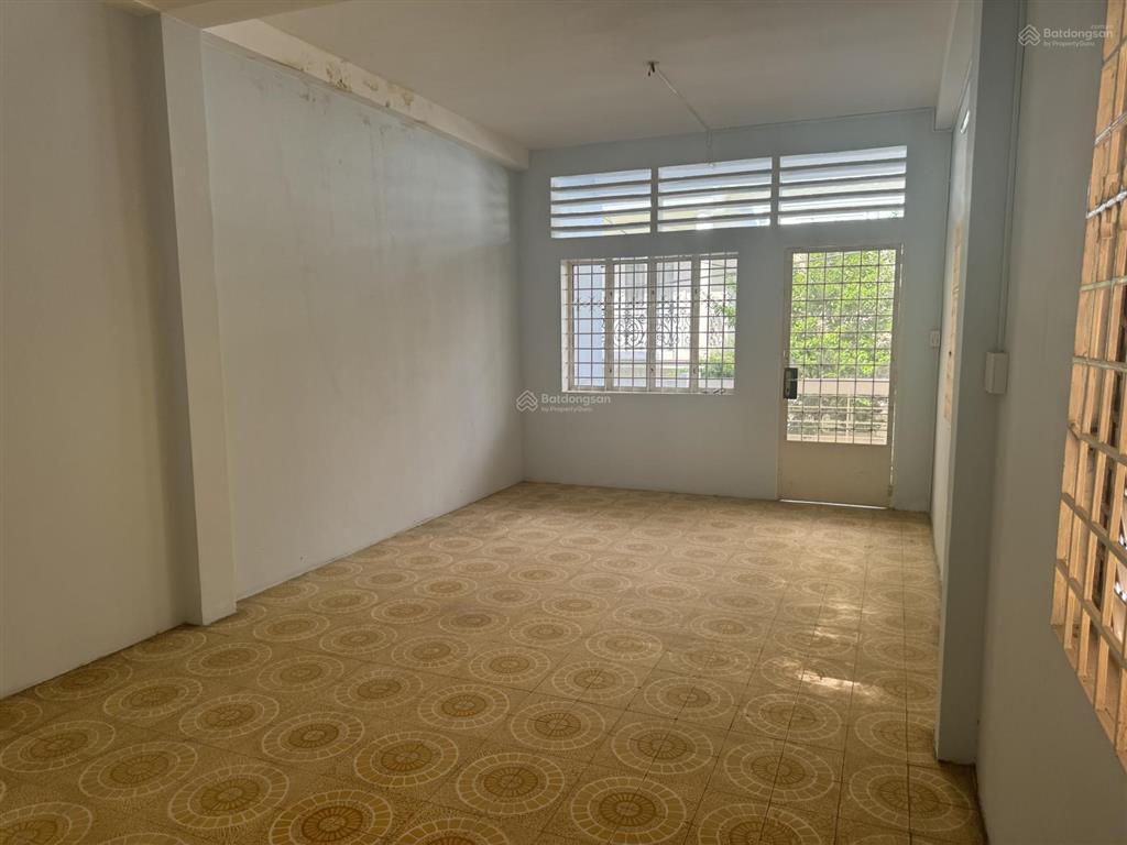 Bán gấp mt nguyễn đình chính 5x25m nở hậu 10m  3 tầng  chỉ 26 tỷ tl