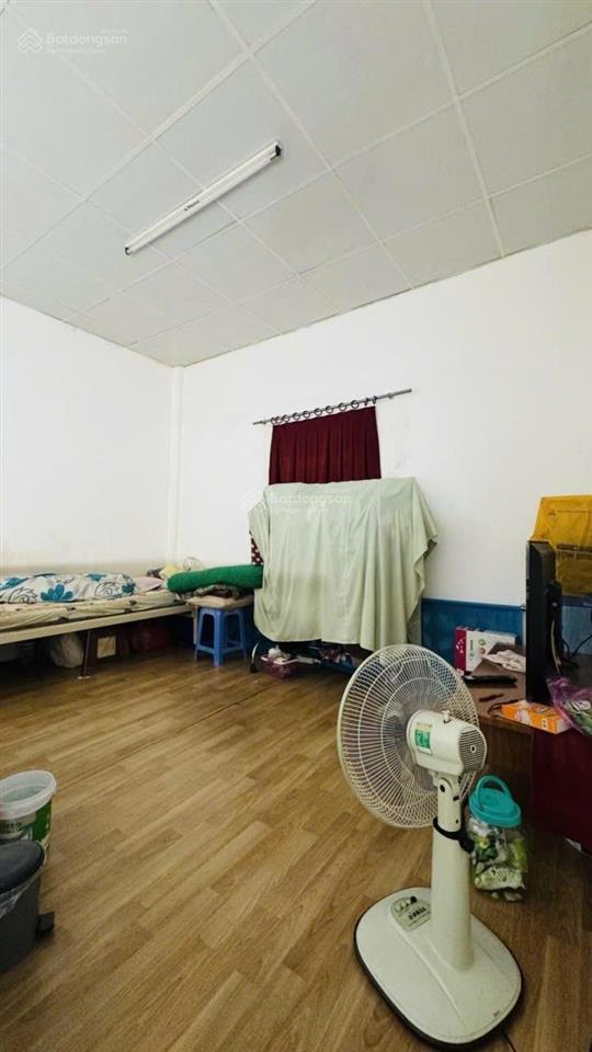 Vị trí vàng phan đình phùng nhà góc 2 mặt hẻm xe hơi khai thác tốt