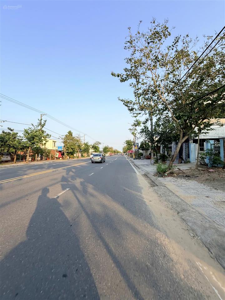 Đất mặt tiền nguyễn tất thành hội an ngang 9m diện tích 200m2 giá 7.5 tỷ cự