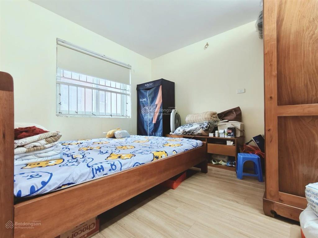 Bán căn hộ chung cư tại 33 mạc thái tổ, 5,5 tỷ, 75m2, giá ưu đãi, chính chủ