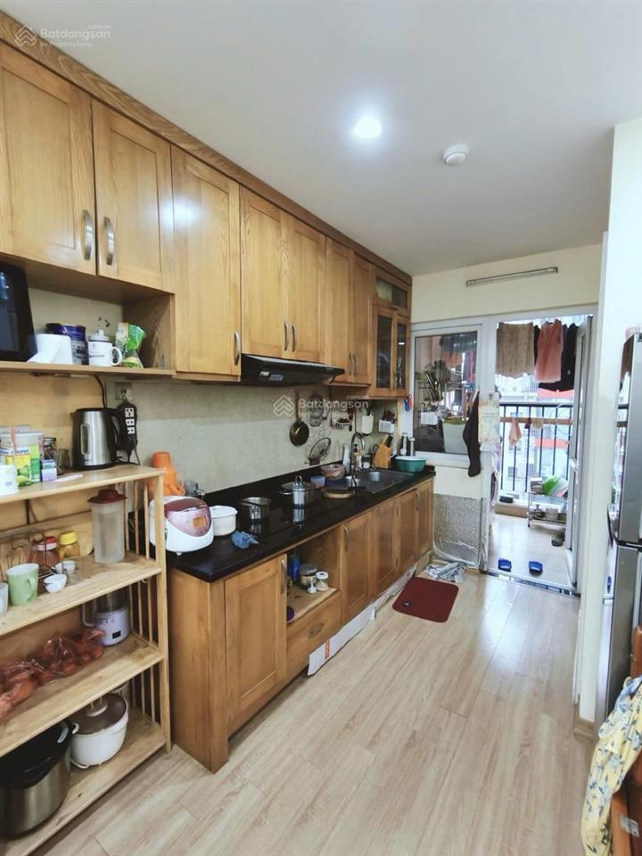 Bán căn hộ chung cư tại 33 mạc thái tổ, 5,5 tỷ, 75m2, giá ưu đãi, chính chủ