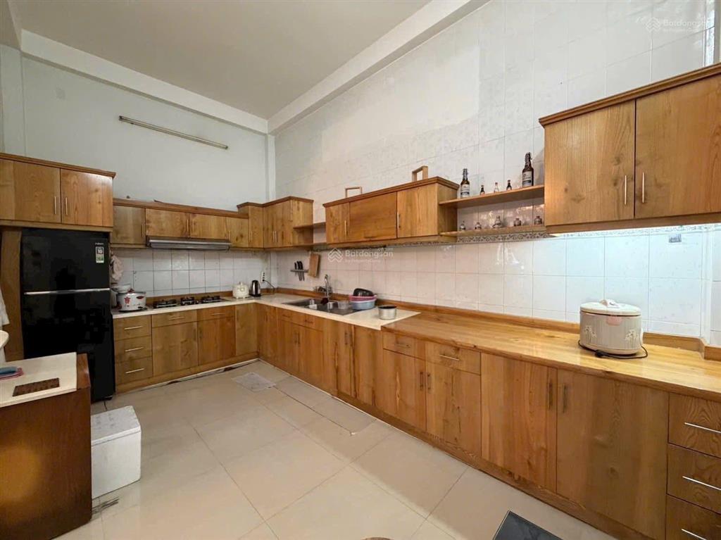 Nhà mới 4 tầng ,gò ô môi ,ô tô ngủ trong nhà,phường phú thuận q7,vuông vức ,ngang đẹp 5m