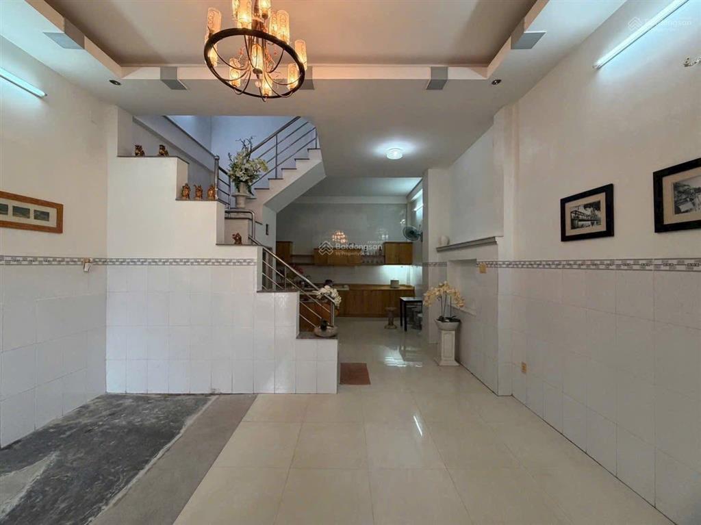 Nhà mới 4 tầng ,gò ô môi ,ô tô ngủ trong nhà,phường phú thuận q7,vuông vức ,ngang đẹp 5m