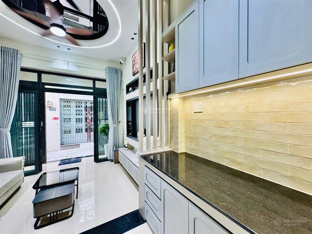 Hộ khẩu quận 3  đẳng cấp sống ngay lõi trung tâm  nguyễn thị minh khai giá 7 tỷ 980