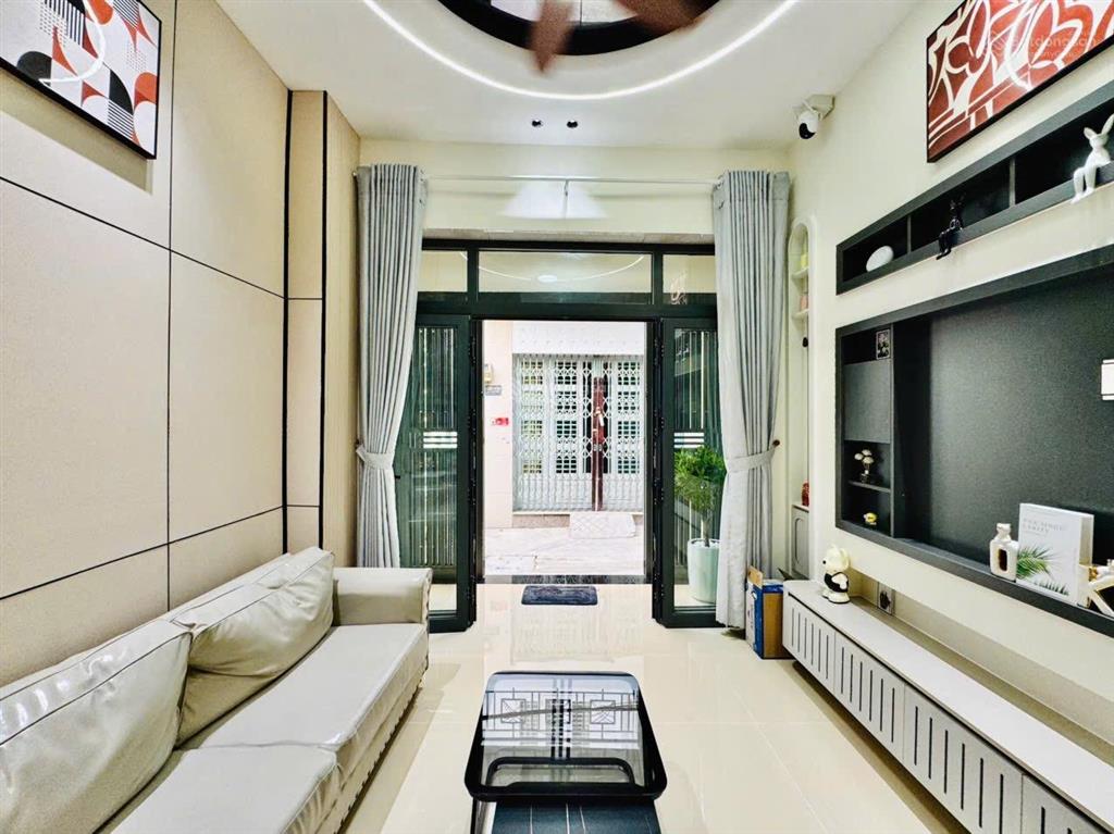 Hộ khẩu quận 3  đẳng cấp sống ngay lõi trung tâm  nguyễn thị minh khai giá 7 tỷ 980